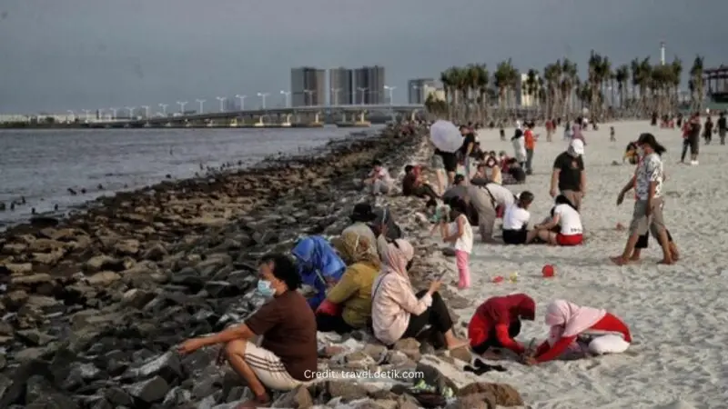 syarat masuk Pantai Pasir Putih PIK 2